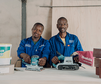 Sanding Team