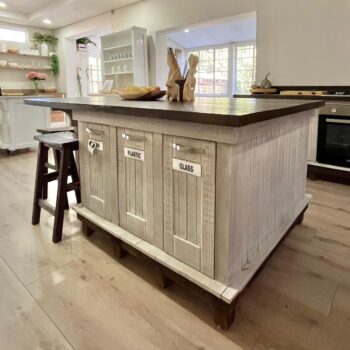 Table Island with 3 recycling bins and 4 pot drawers