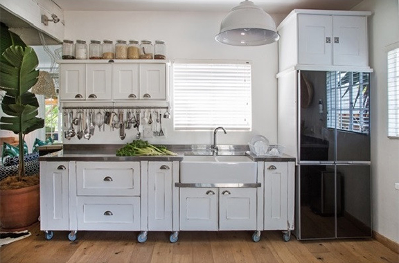 Double butlers sink