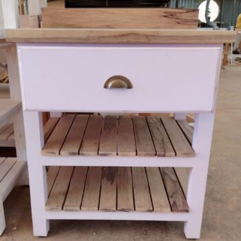 Server with 2 shelves