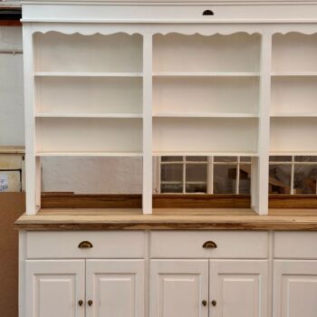 Deluxe Coffee Dresser